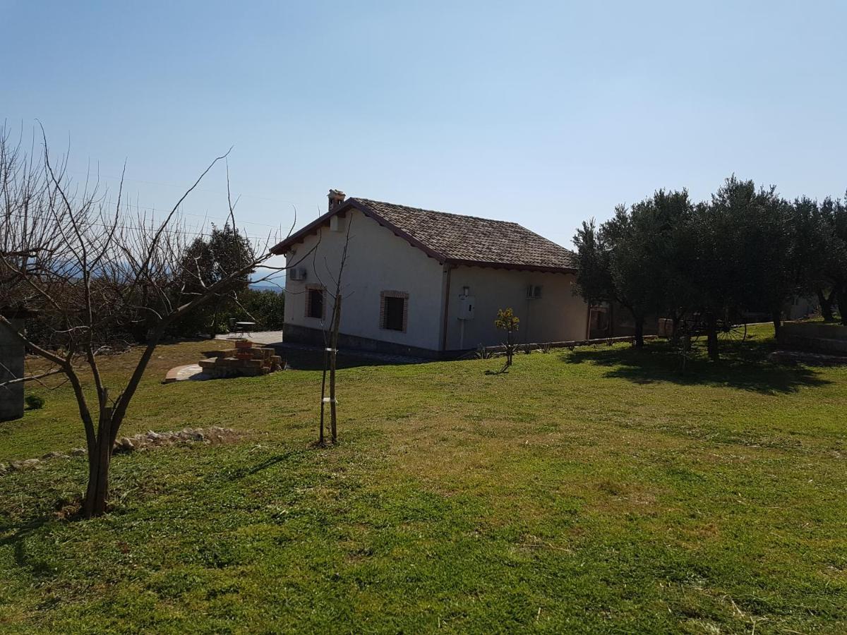 Borgo Santa Lucia Villa Cropani Exterior photo